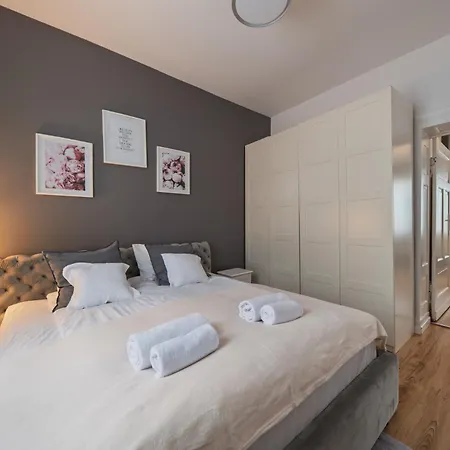 Apartment Rentplanet - Bukowska Poznan