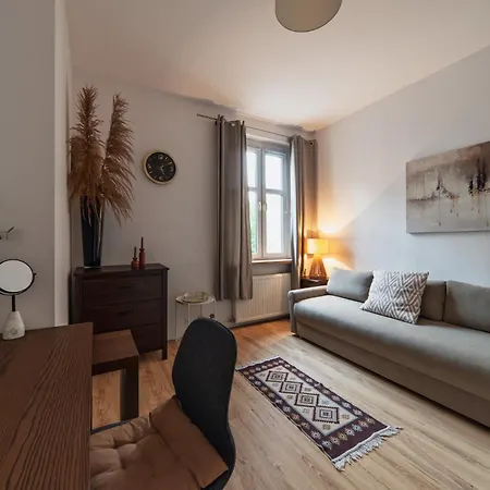 Rentplanet - Bukowska Apartment *