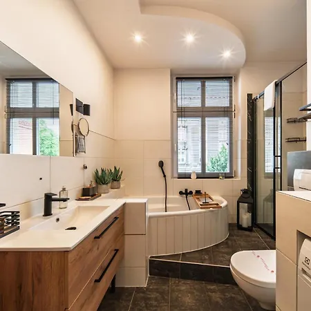 Rentplanet - Bukowska Apartment